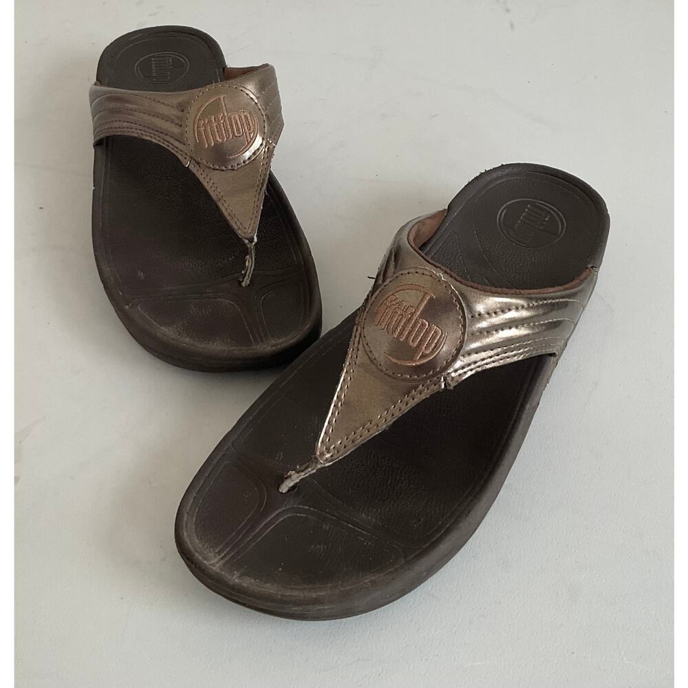 FitFlop Walkstar Gold Bronze Metallic Flip flop sandals Size 8